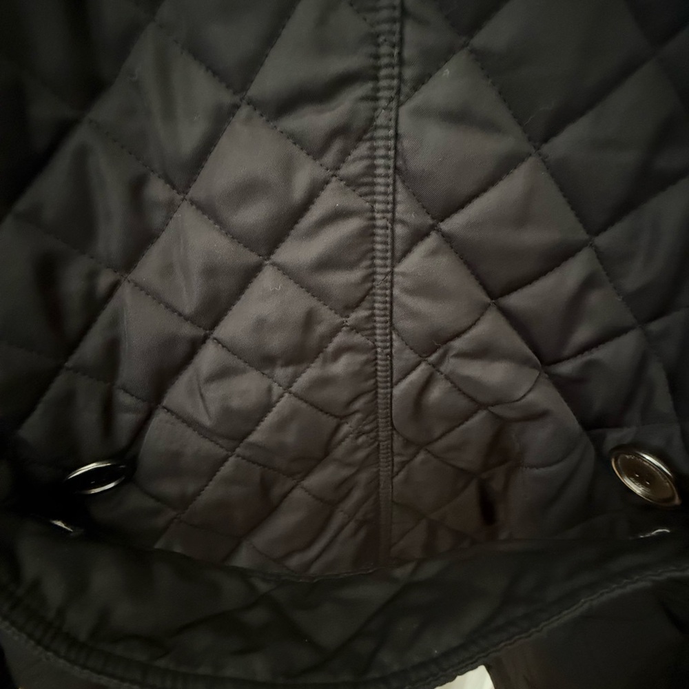 Burberry puffer jacket - Picture 6 of 6